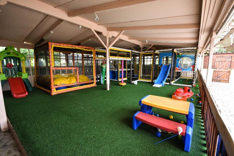 Stone Villa Inside Sea- Kids'Land Platanidia Eksteriør bilde